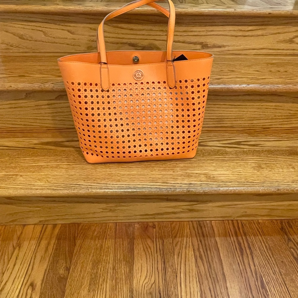 NWT Nanette Lepore Gillian Perforated faux leather tote, with crossbody bag - Picture 2 of 4